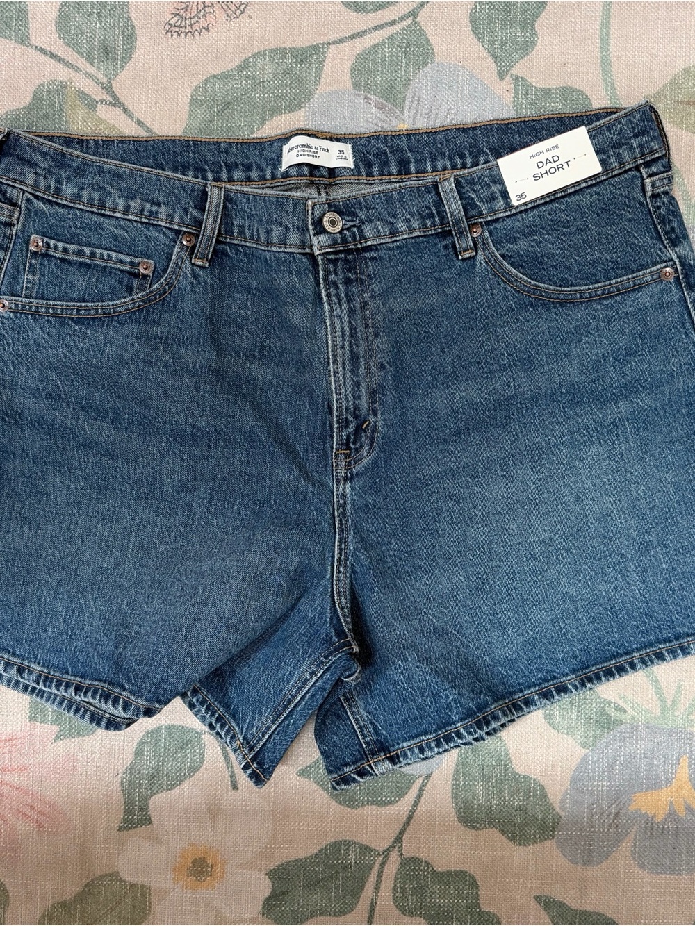 Abercrombie & Fitch Dad Short NWT